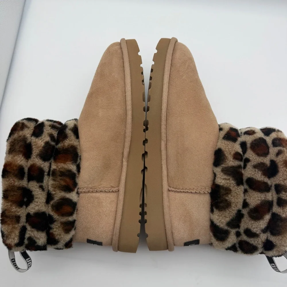 UGG Fluff Mini Quilted Leopard Boots Size 8 Classic Chestnut Tan Sheepskin Comfy